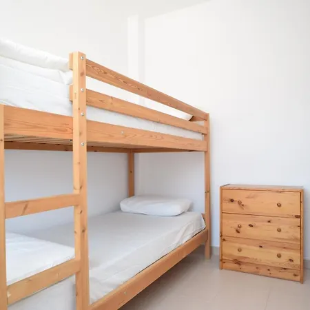 - Rest * 厄尔梅达诺